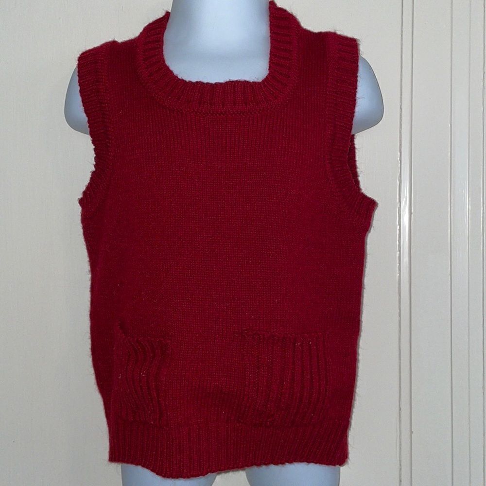 Vtg Sears acrylic maroon sweater vest with 2 front pockets